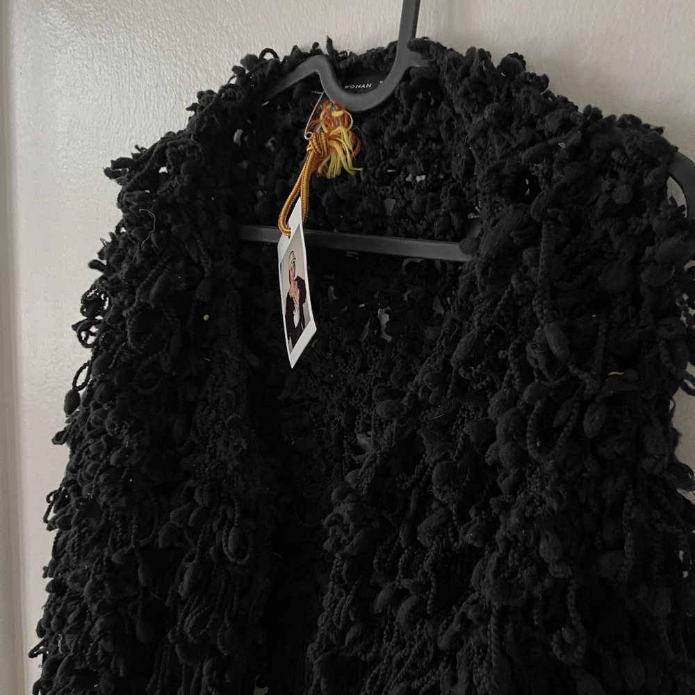 Textured Knit Slight Crop Jacket - Picture 6 of 11